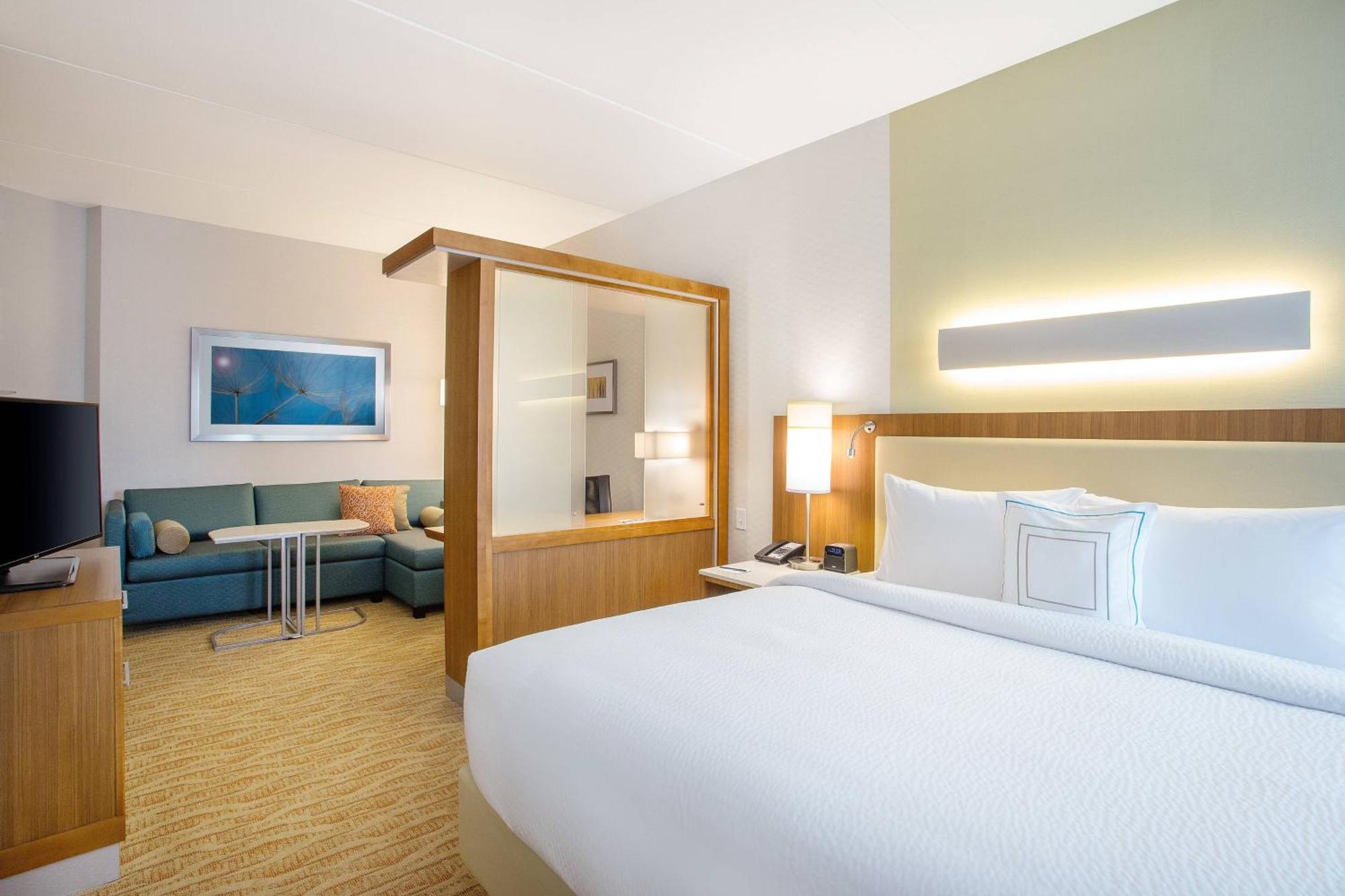 Springhill Suites By Marriott Mount Laurel Exterior photo